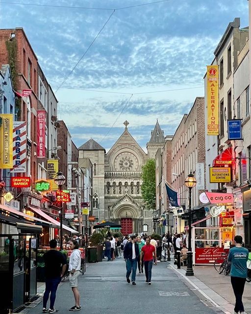 Hậu Brexit: Tại sao Ireland là quốc gia duy nhất EU du học 100% bằng tiếng Anh?