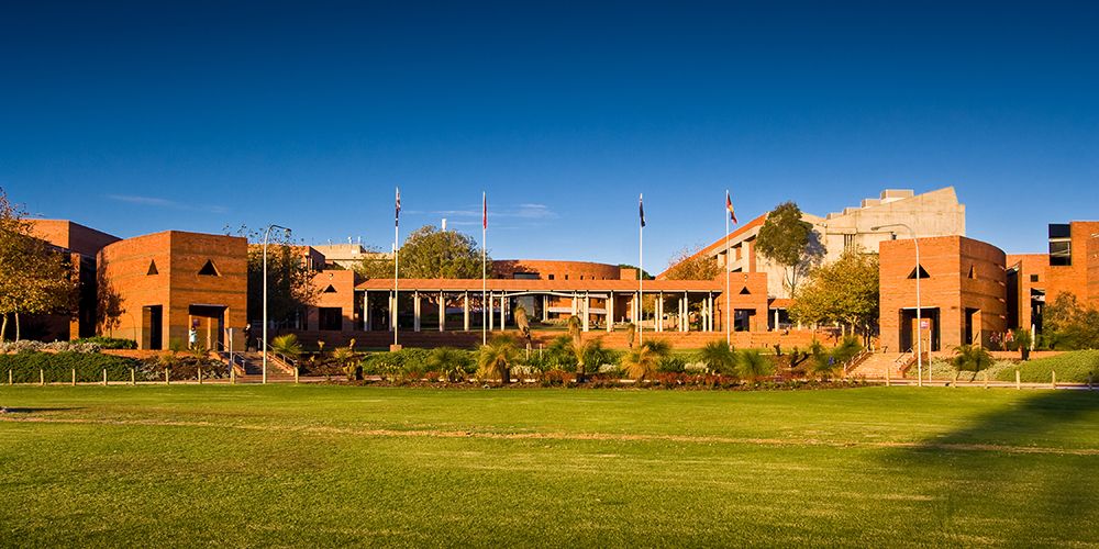 Khuôn viên trường đại học ở Perth