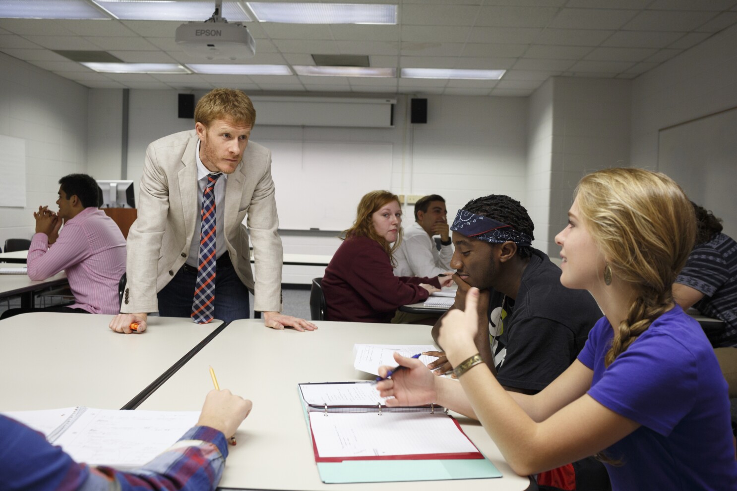 Lop hoc Community College